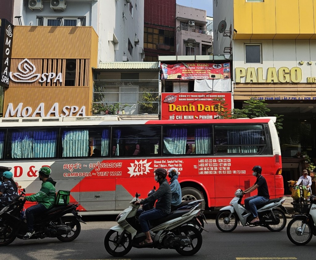 Hoạt động của nhà xe Danh Danh Campuchia